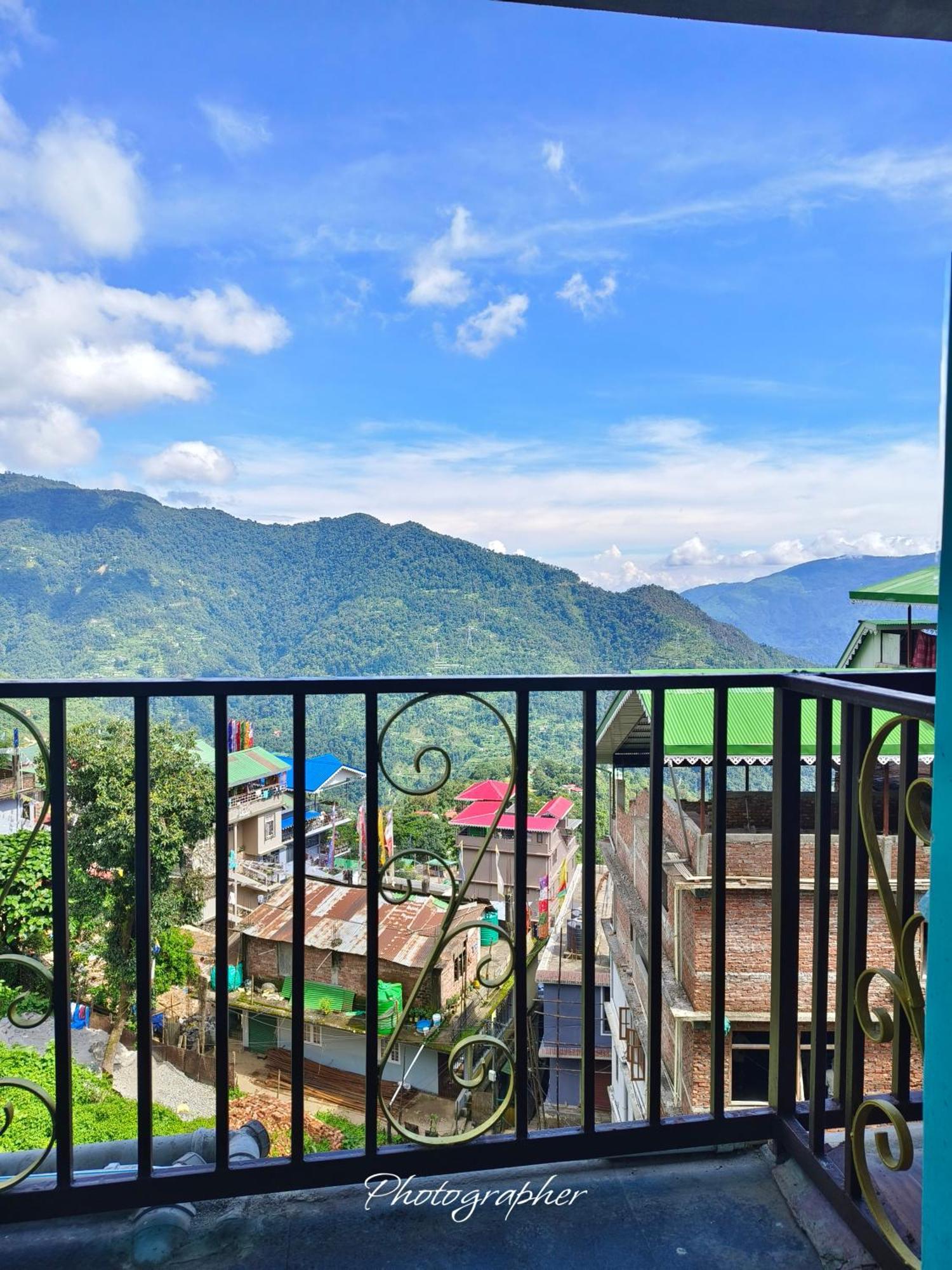 Sharthi Homestay And Lodging Namchi Exterior foto