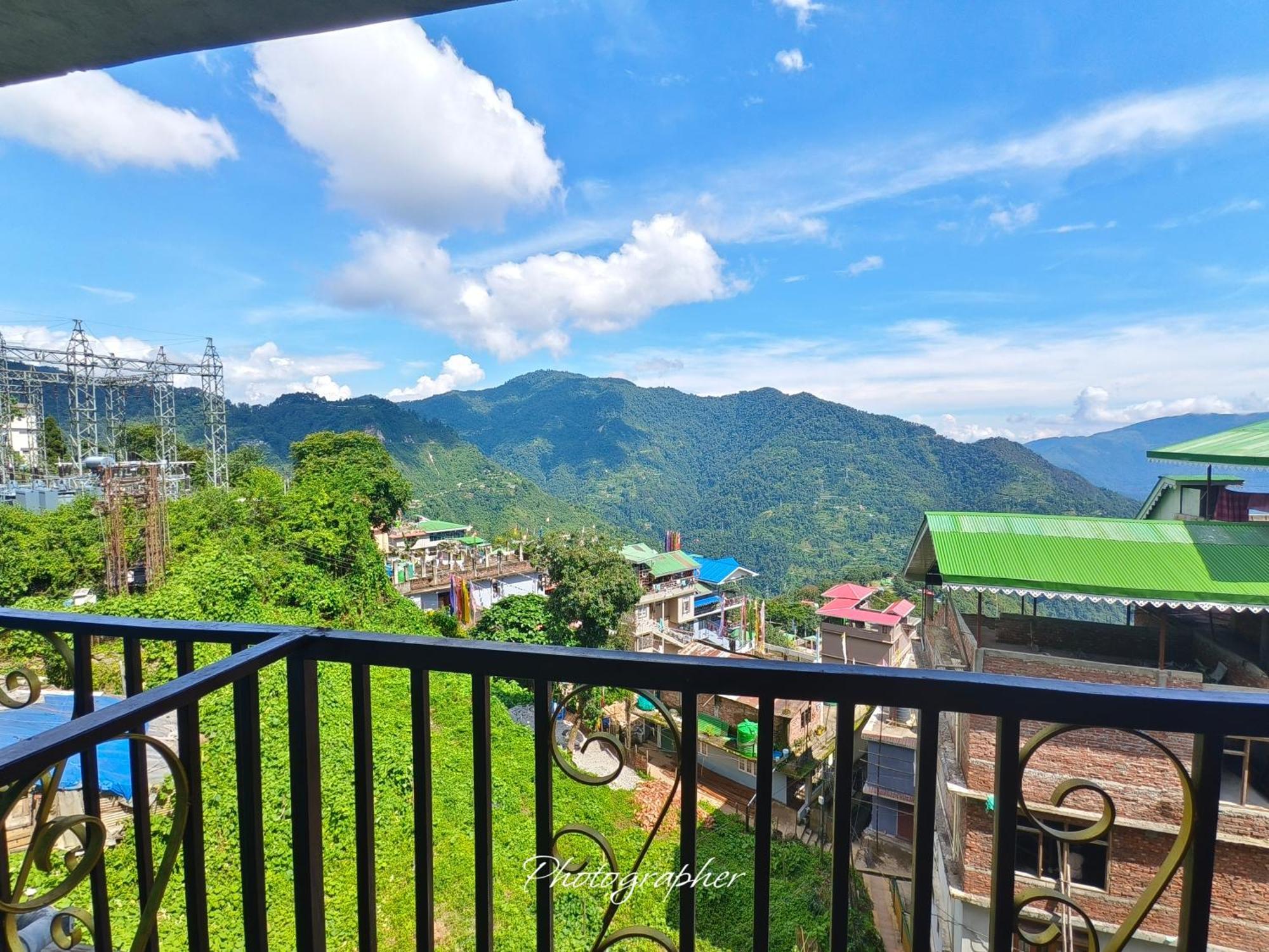 Sharthi Homestay And Lodging Namchi Exterior foto